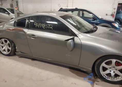 2005 Infiniti G35 z USA, uszkodzony, nr VIN JNKCV54E65M402377